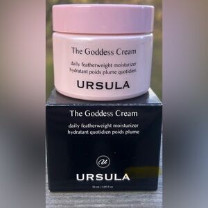 The Goddess Cream - Pink Moisturizer